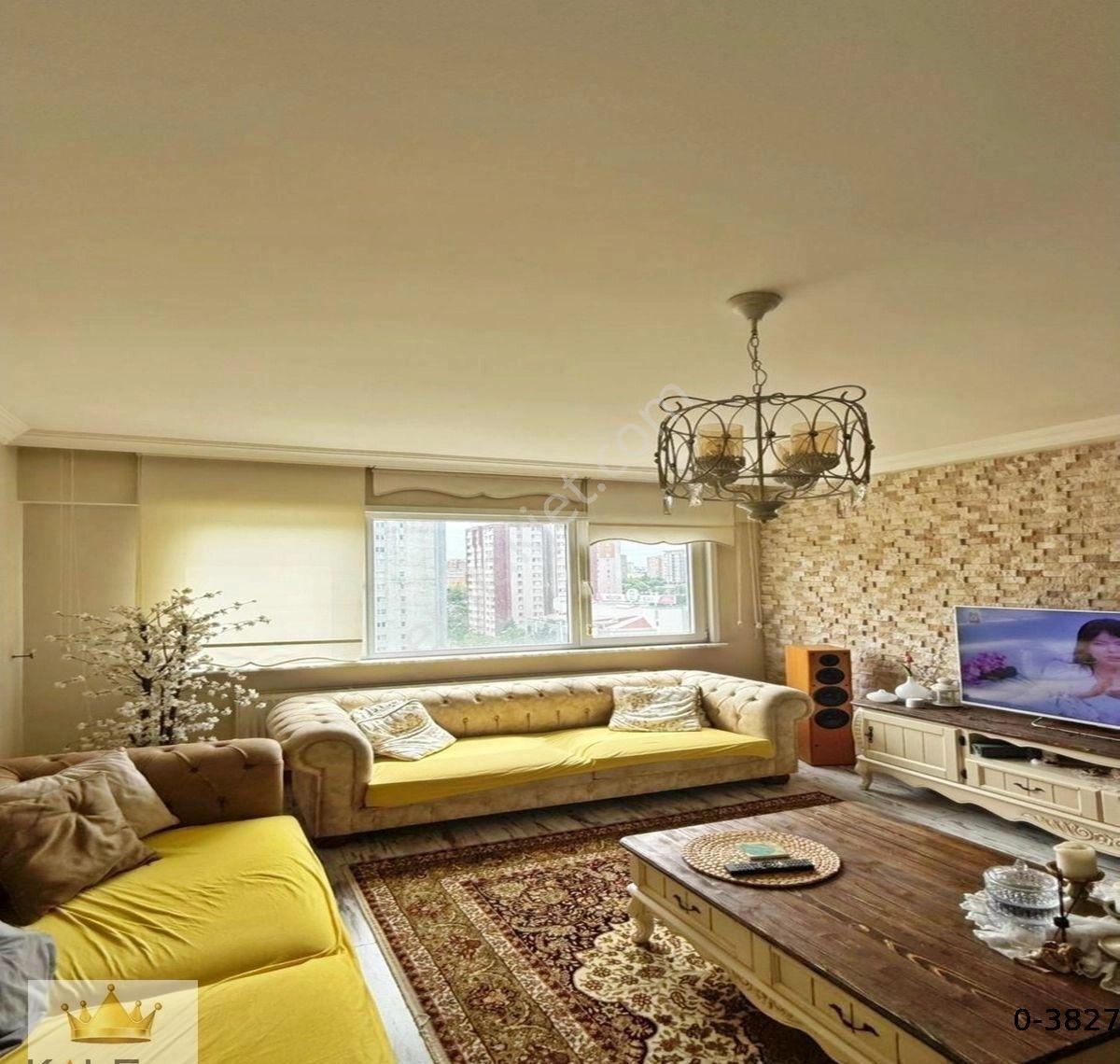 Metrobüsün Dibinde Aile Apartmanında Satılık Efsane 3+1 Arakat Fırsat Daire - Görsel 7