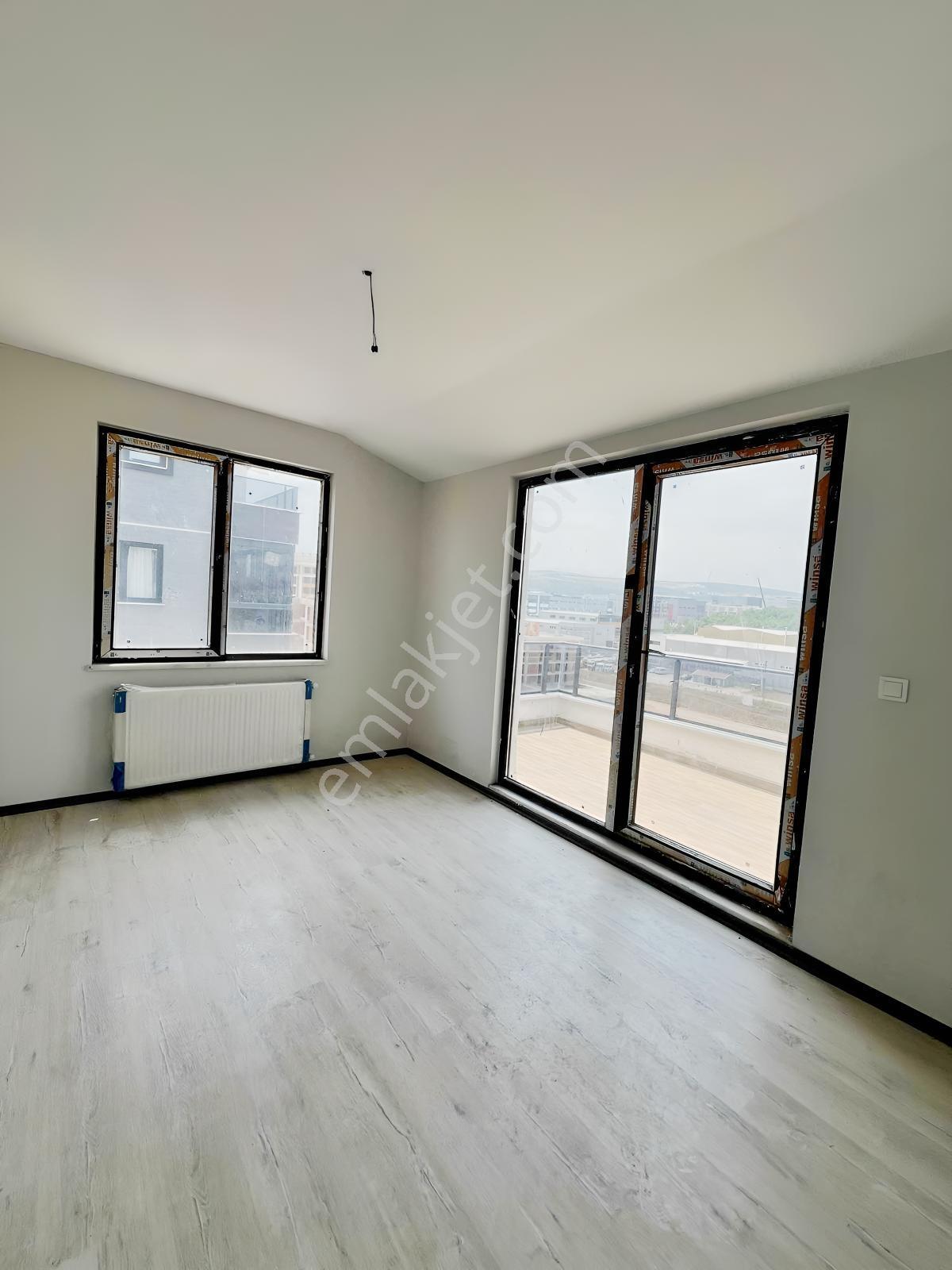 Nilüfer Kayapa Çamlıkta Havuzlu Kiralık 3+1 Dubleks Daire - Görsel 20