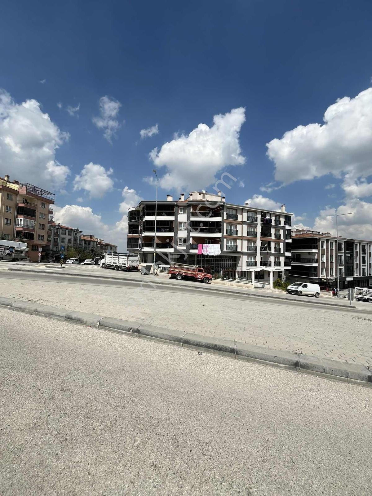 Mülk Emlak Ofisinden Kazançlı Yatırım Fırsatları Kaçırmayın !! - Görsel 13