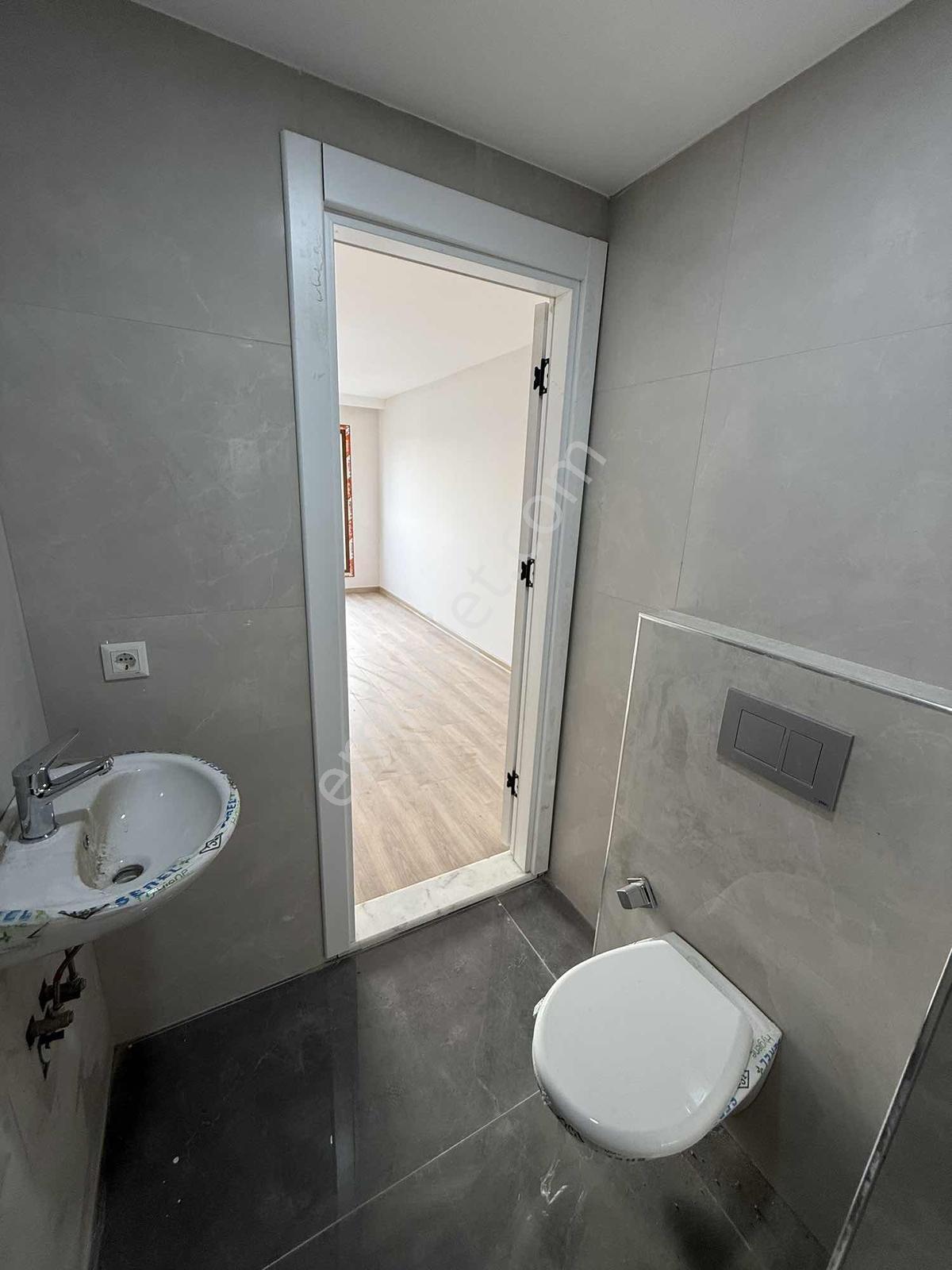 Mahmutbey - Güneşli / Sıfır 2+1 96 M² Fırsat Daire / Revan Park - Görsel 34
