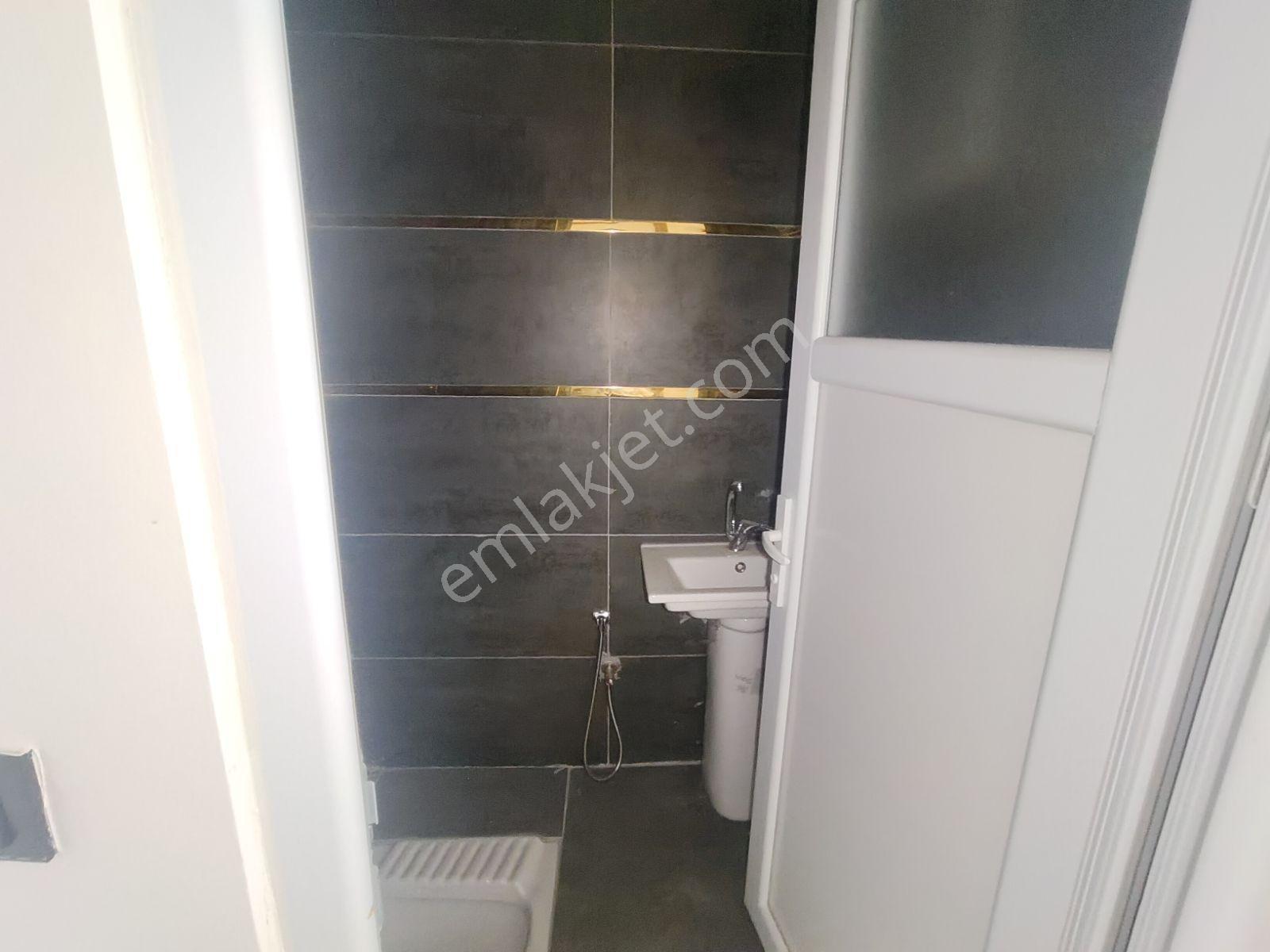 Emlak 72'den Şafak Mahallesi'nde 2+1 Kiralık Sıfır Daire - Görsel 12