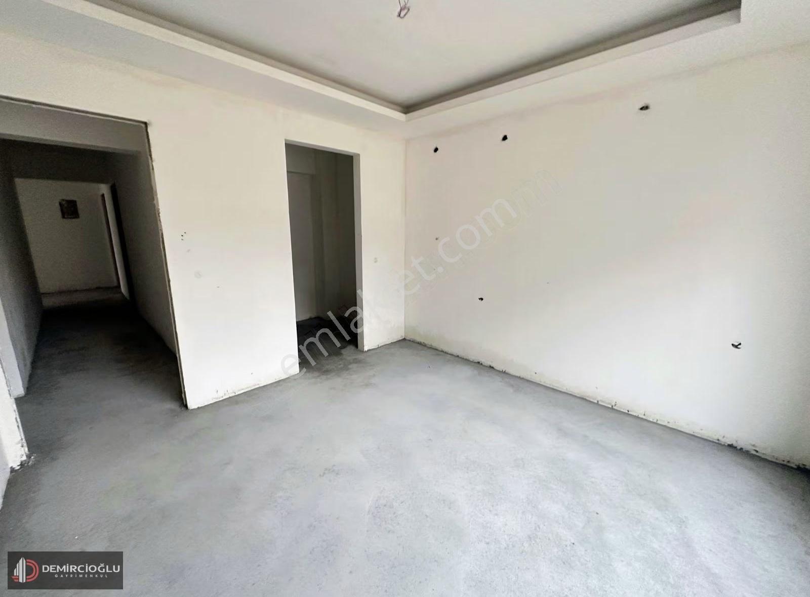 Acill Sıfır 150 M2 Giyinme Odalı Daire(altında Daire Mevcut) - Görsel 9