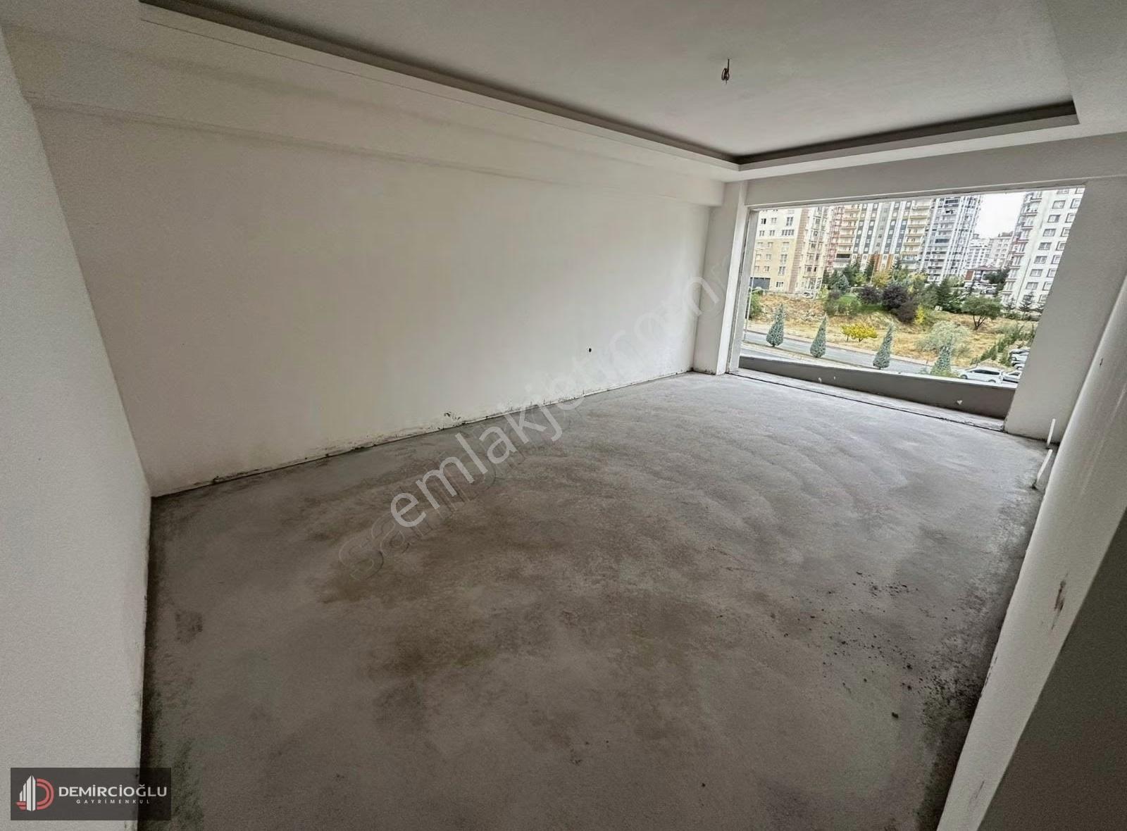 Acill Sıfır 150 M2 Giyinme Odalı Daire(altında Daire Mevcut) - Görsel 2