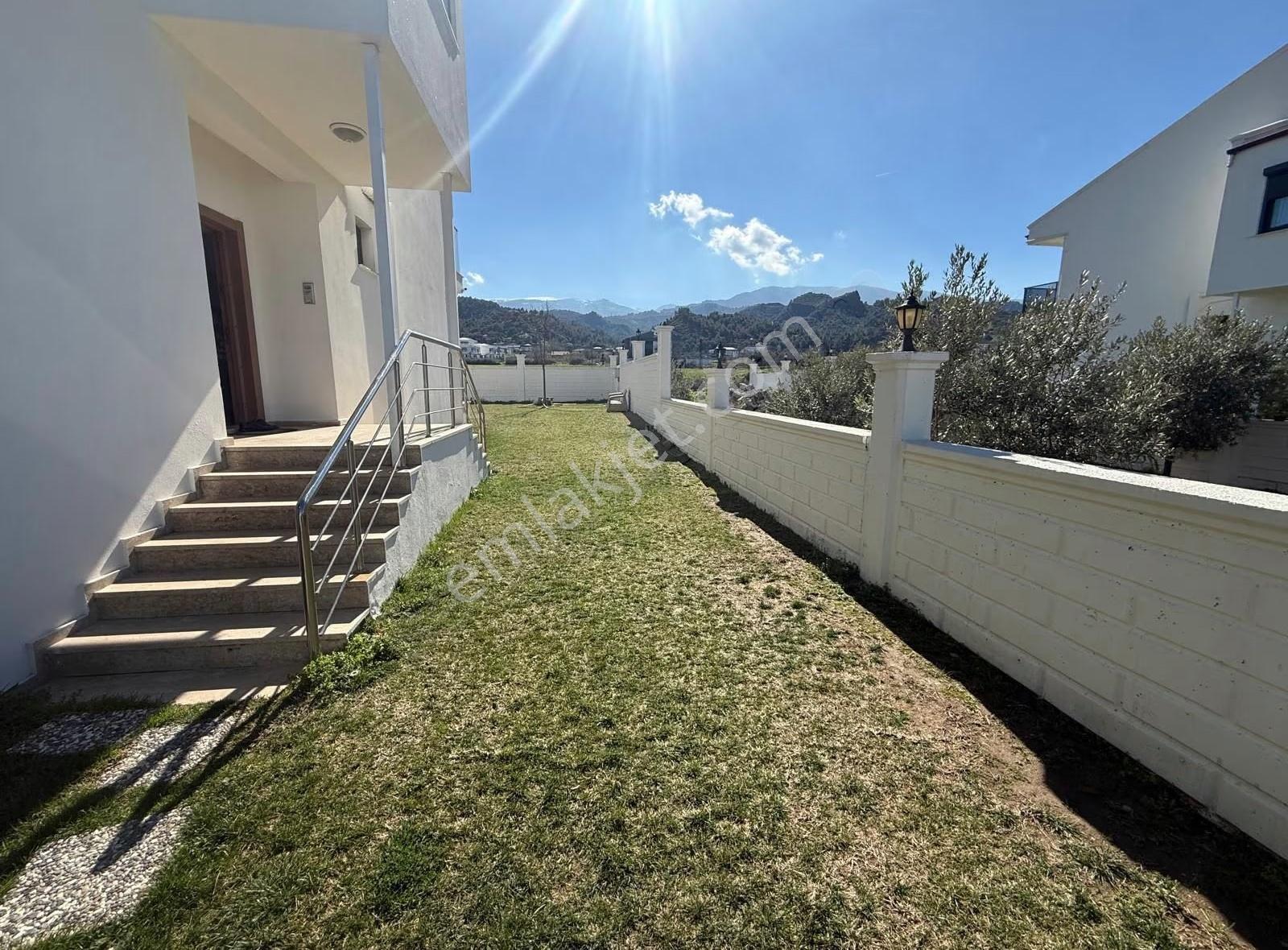 Caferbey'de 240 M2 6+1 Havuzlu Satılık Lüks Villa - Görsel 7