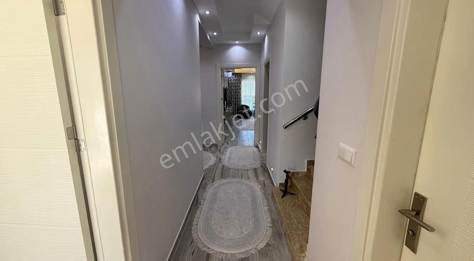 Caferbey'de 240 M2 6+1 Havuzlu Satılık Lüks Villa - Görsel 8