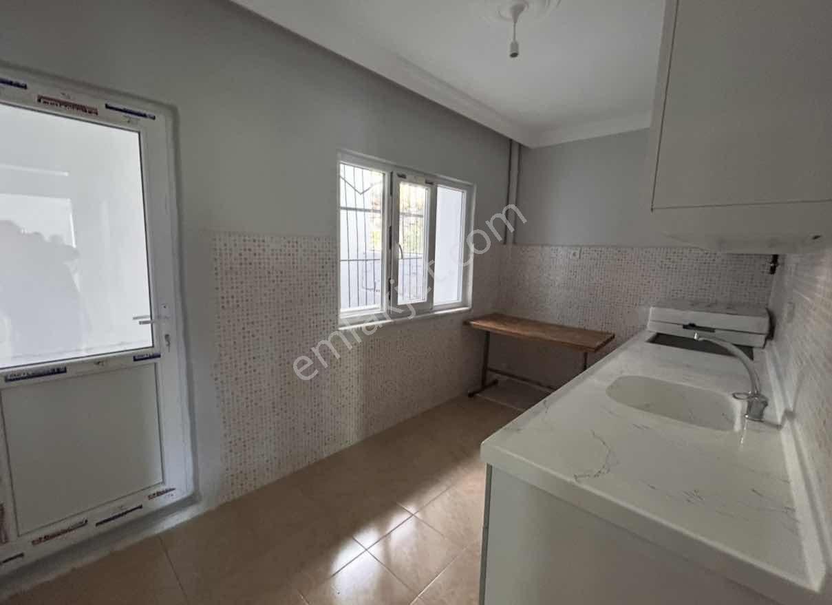 Sütlüce Mahallesinde Komple Yenilenmiş 2+1 Kiralık Daire - Görsel 13
