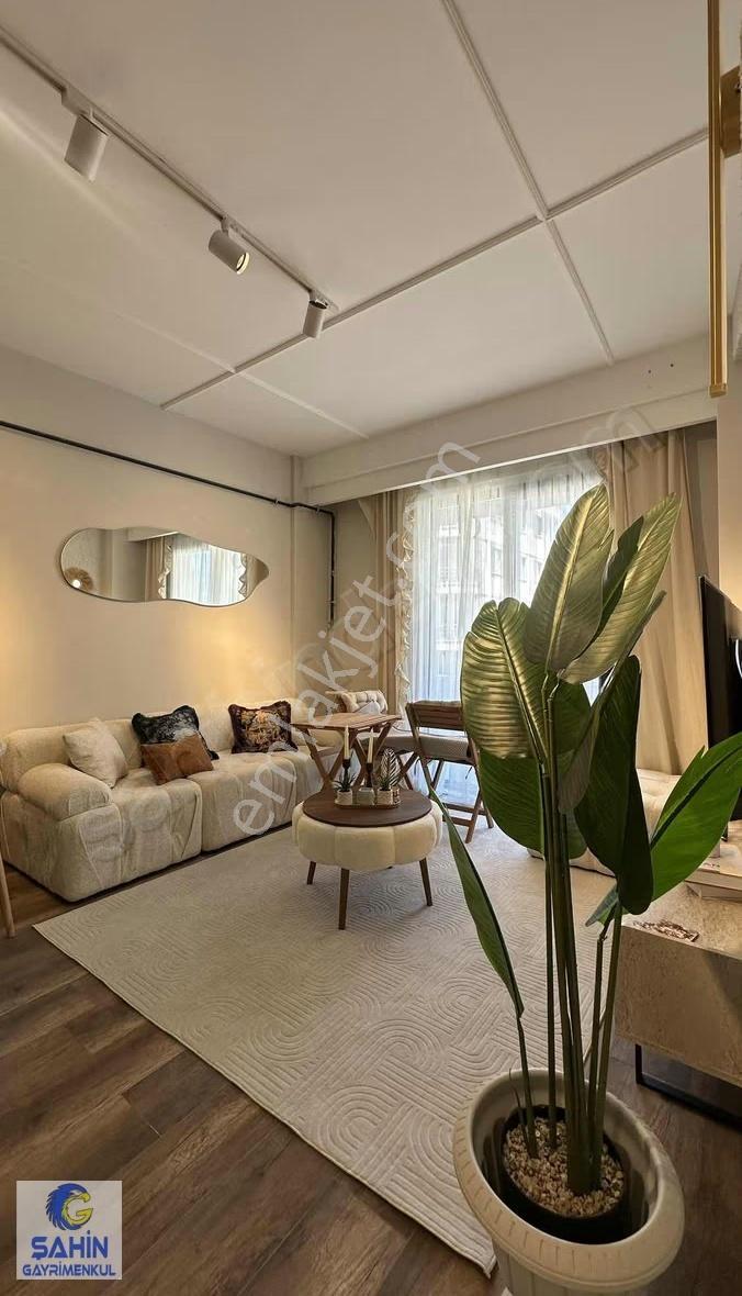 Körfezde Lüx Eşyalı 1+1 Daire - Görsel 11