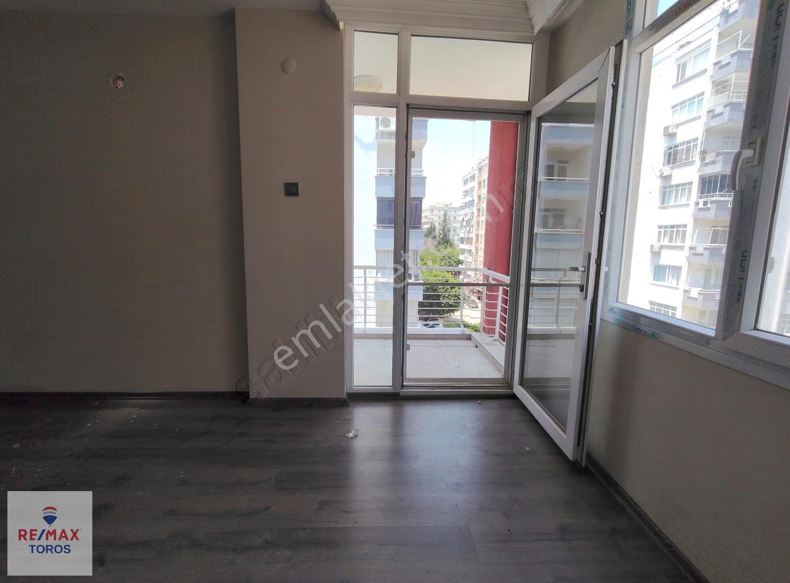 Remax Toros'tan Seyhan'da Merkezi Konumda Masrafsız Full Yapılı - Görsel 25