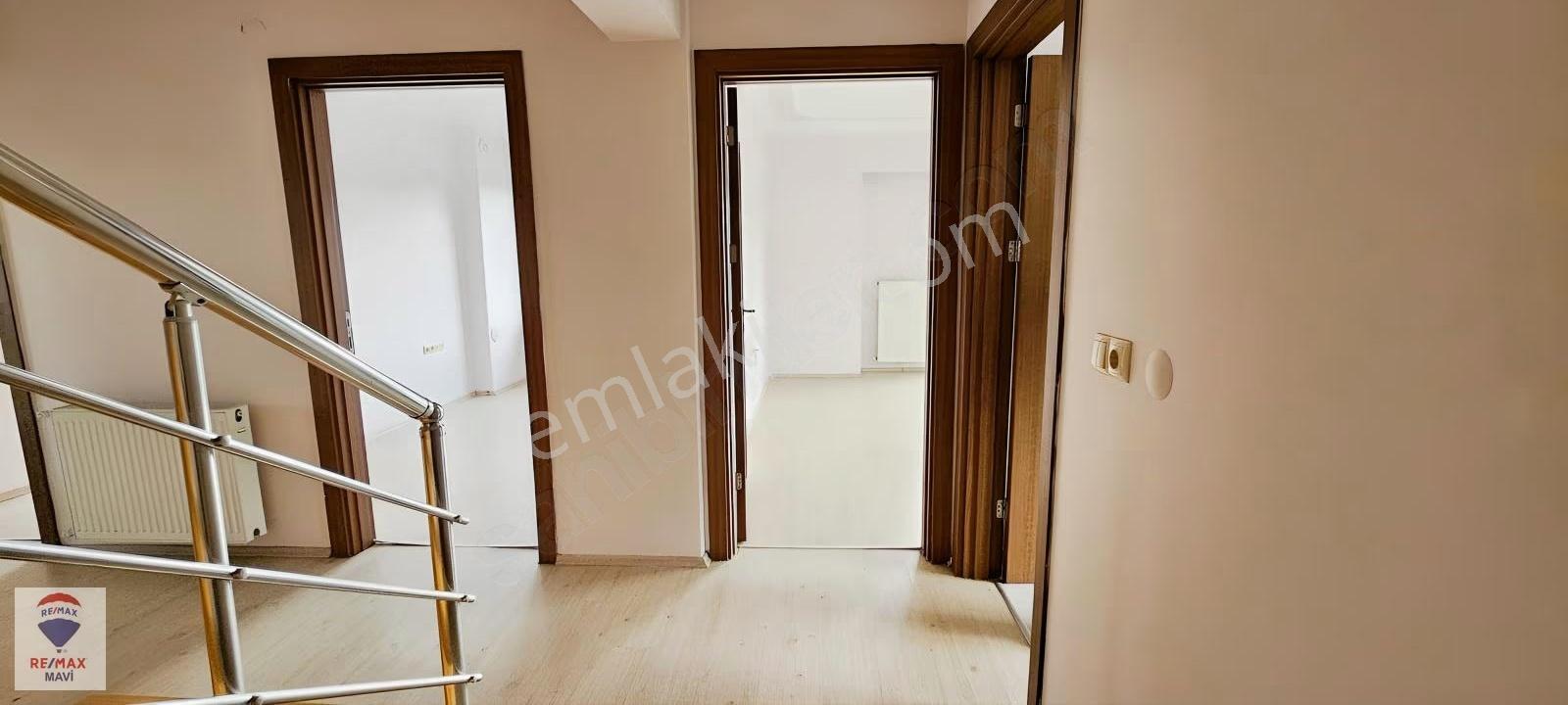 Remax Mavi Kemalpaşa'da Site İçi 5+1 Satılık Çatı Dubleks Daire - Görsel 18
