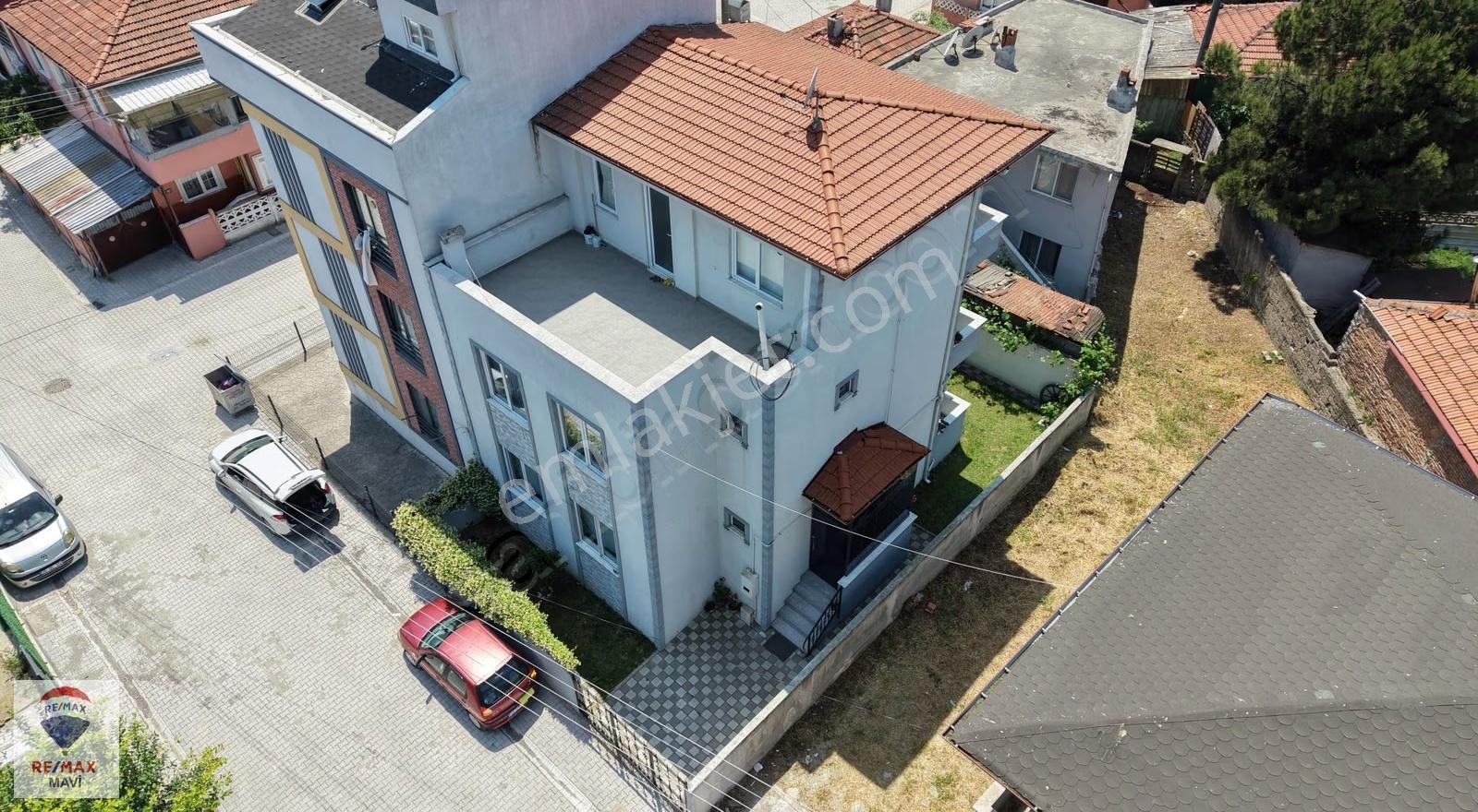 Remax Mavi'den Merkezi Konumda | 230 M² | 7+1 Yeni Tripleks