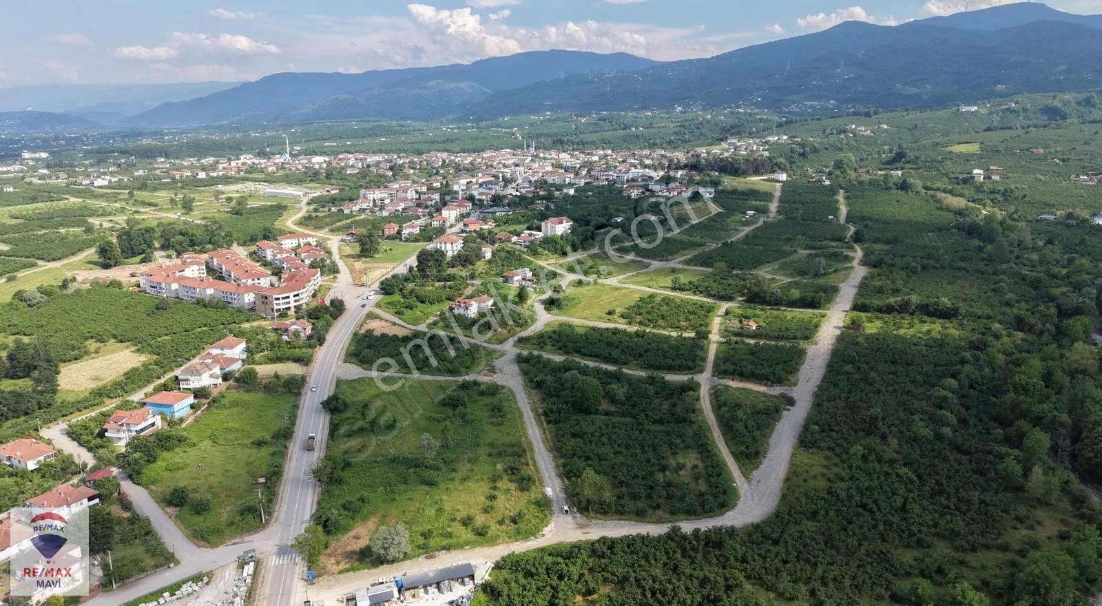 Re/max Mavı Fatıh Çelebı Den Karapürçek Gırışı 499 M2 Arsa