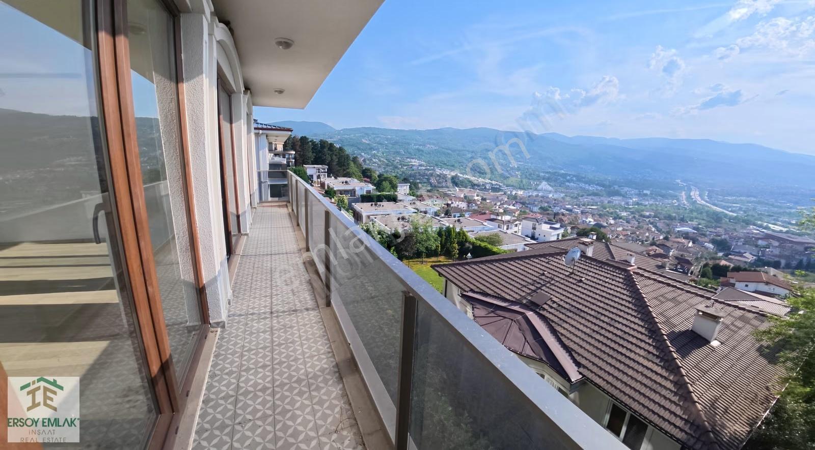 Sapanca Göl Manzaralı Site İçi Müstakil Trıplex Villa Satılık - Görsel 10