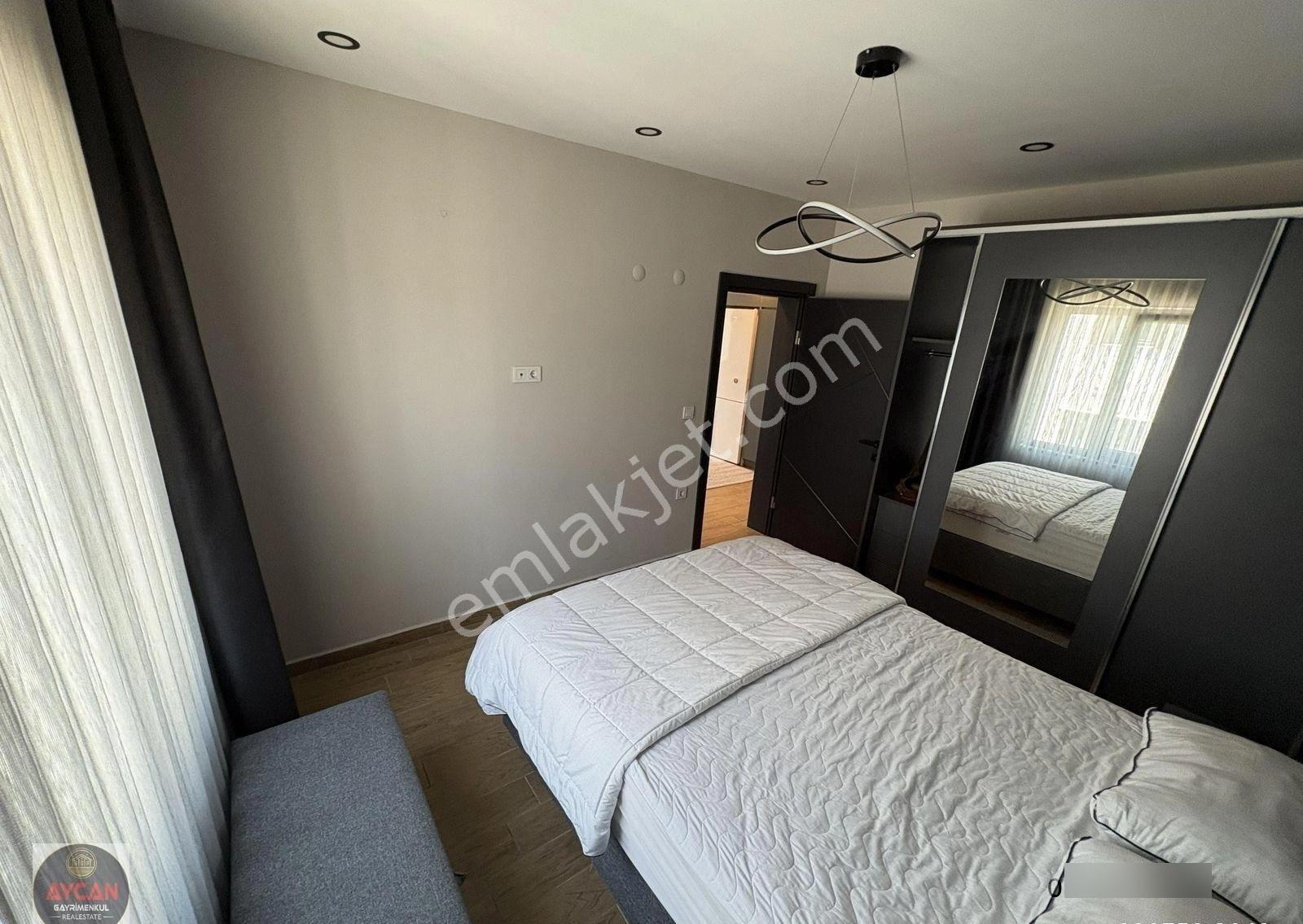 Erdek Adnan Menderes Caddesinde Kiralık 2+0 Eşyalı Lüks Daire - Görsel 19