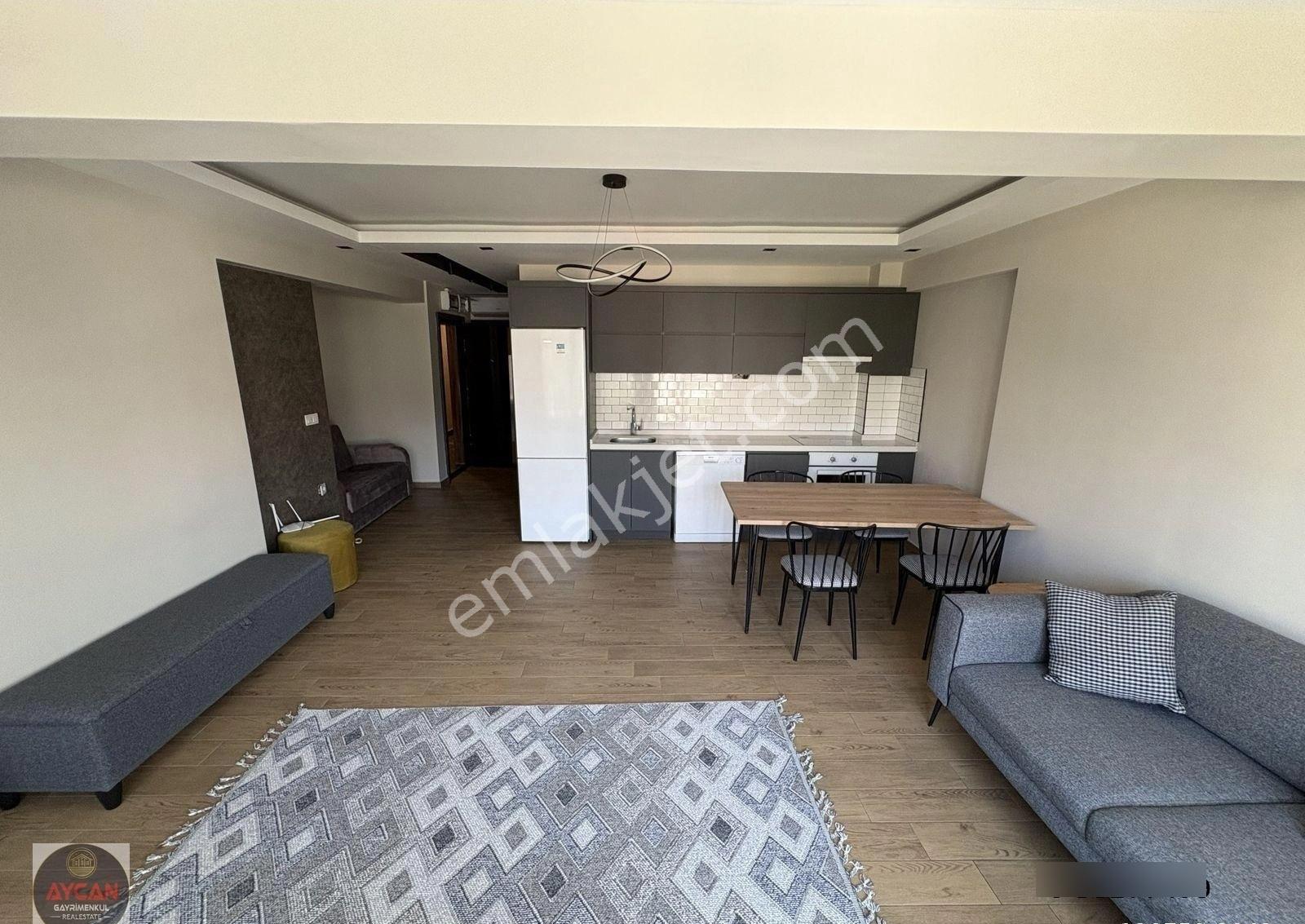 Erdek Adnan Menderes Caddesinde Eşyalı Kiralık 1+1 Lüks Daire - Görsel 13