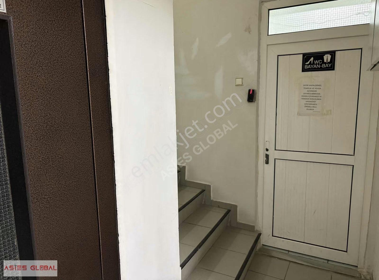 İzmit İstiklal Caddesi Gakko İş Hanı; Satılık, Araç Takaslı Ofis - Görsel 18