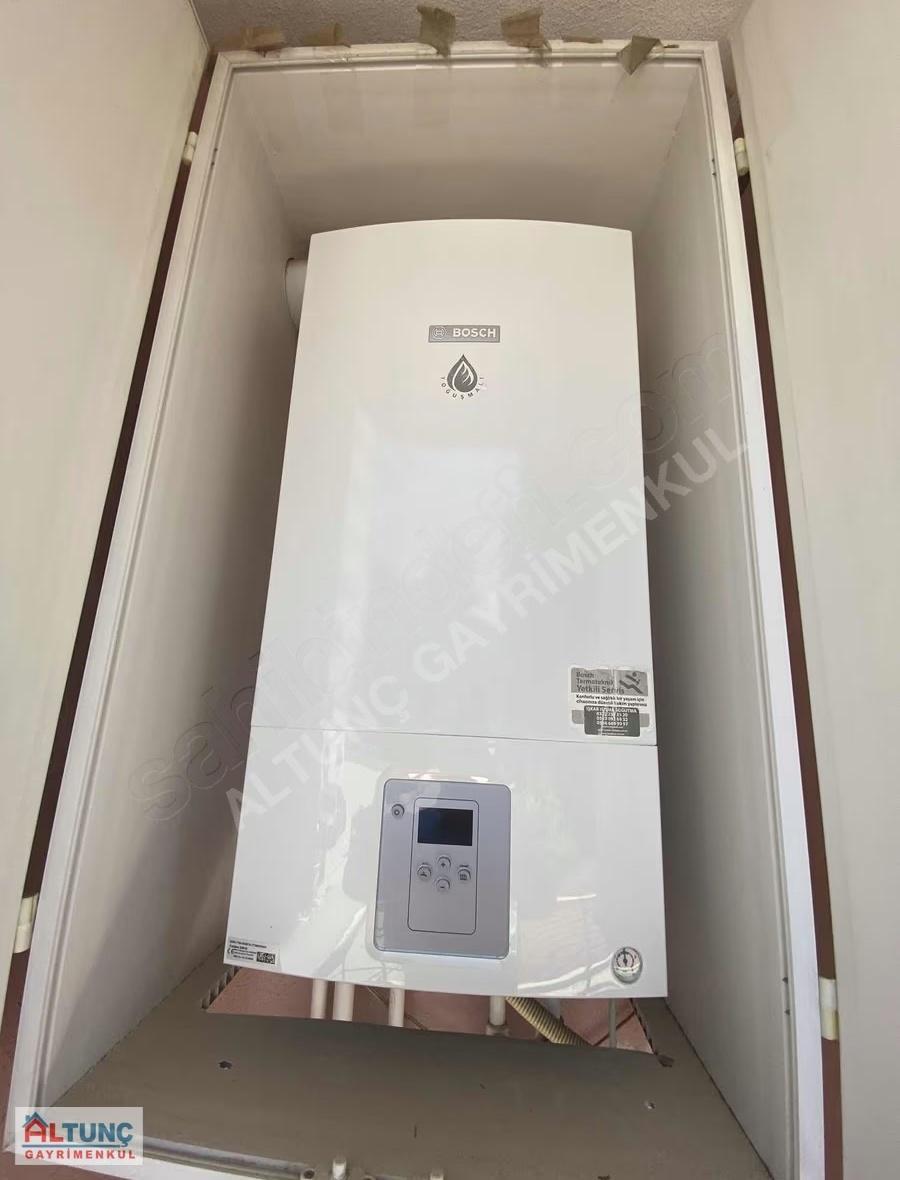 Altunç'dan Gürselpaşada Kiralık Geniş Oturumlu 3+1 Daire - Görsel 13