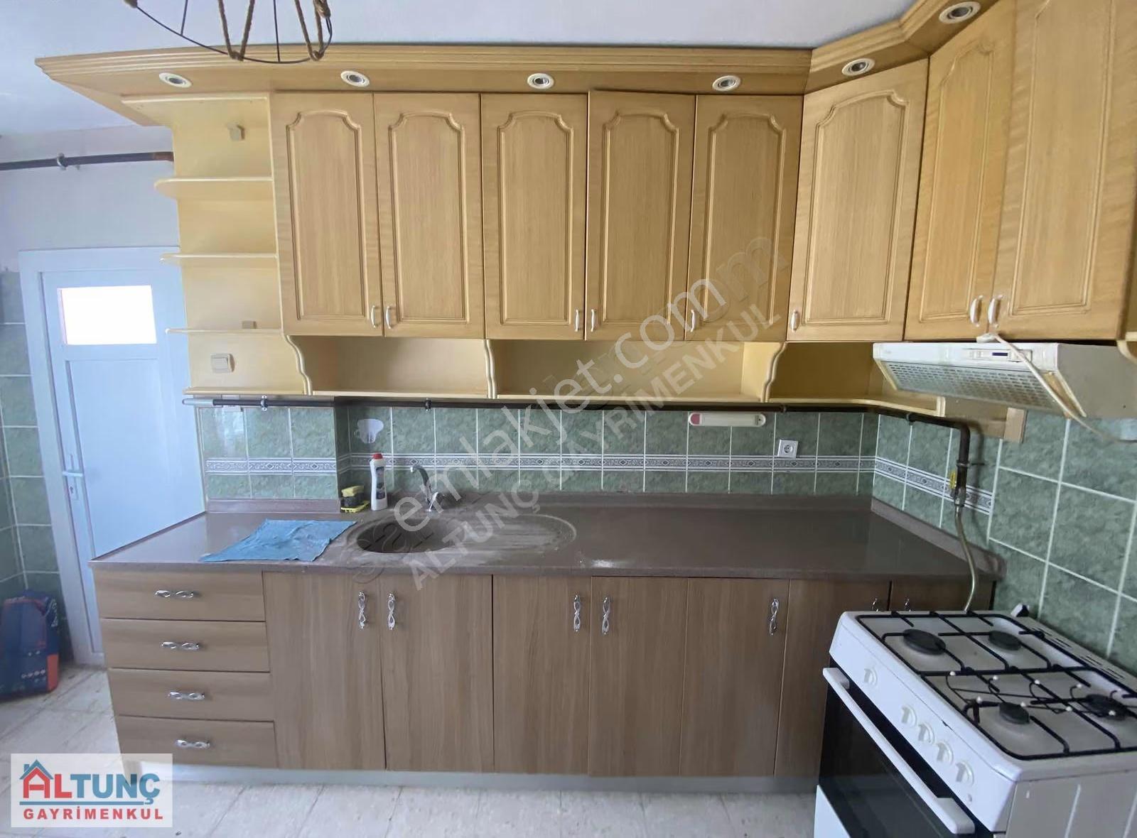 Altunç'dan Gürselpaşada Kiralık Geniş Oturumlu 3+1 Daire - Görsel 21