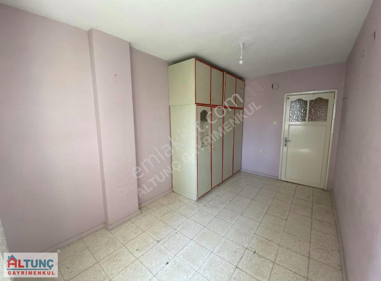 Altunç'dan Gürselpaşada Kiralık Geniş Oturumlu 3+1 Daire - Görsel 9