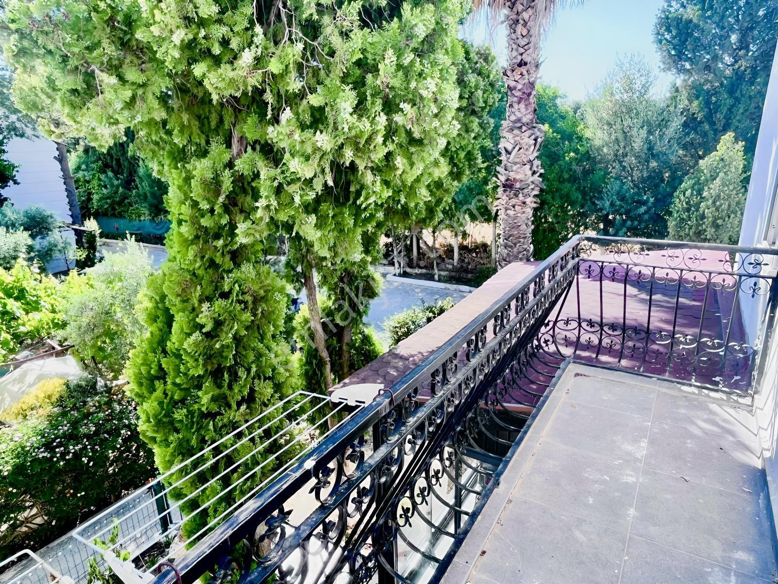 Gümüşlük'te Havuzlu Sitede 4+2 Villa | Krediye Uygun - Görsel 19