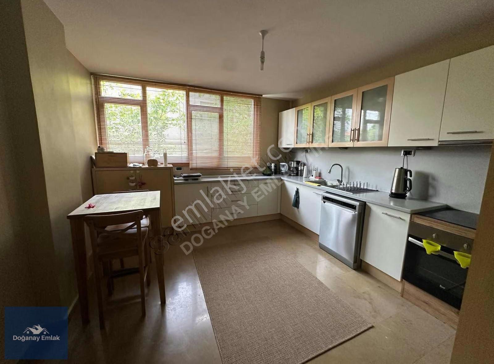Florya Da, Gs Tesisleri Yakını 180 M² 3+1 Kiralık Ara Kat - Görsel 28