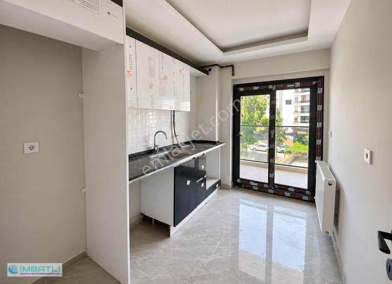 Karşıyaka Örnekköy De Etrafı Açık 2+1 Ferah Daire - Görsel 15