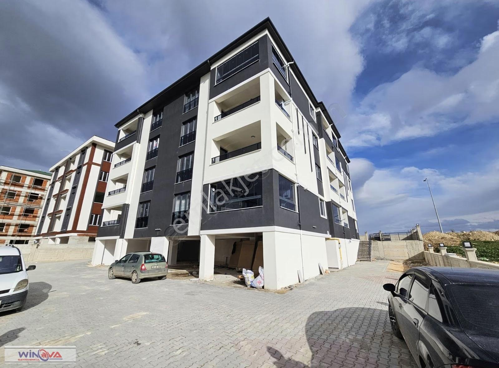 Winova | Akhisar' Da Butik Site İçerisinde Satılık Lüks Daire - Görsel 8