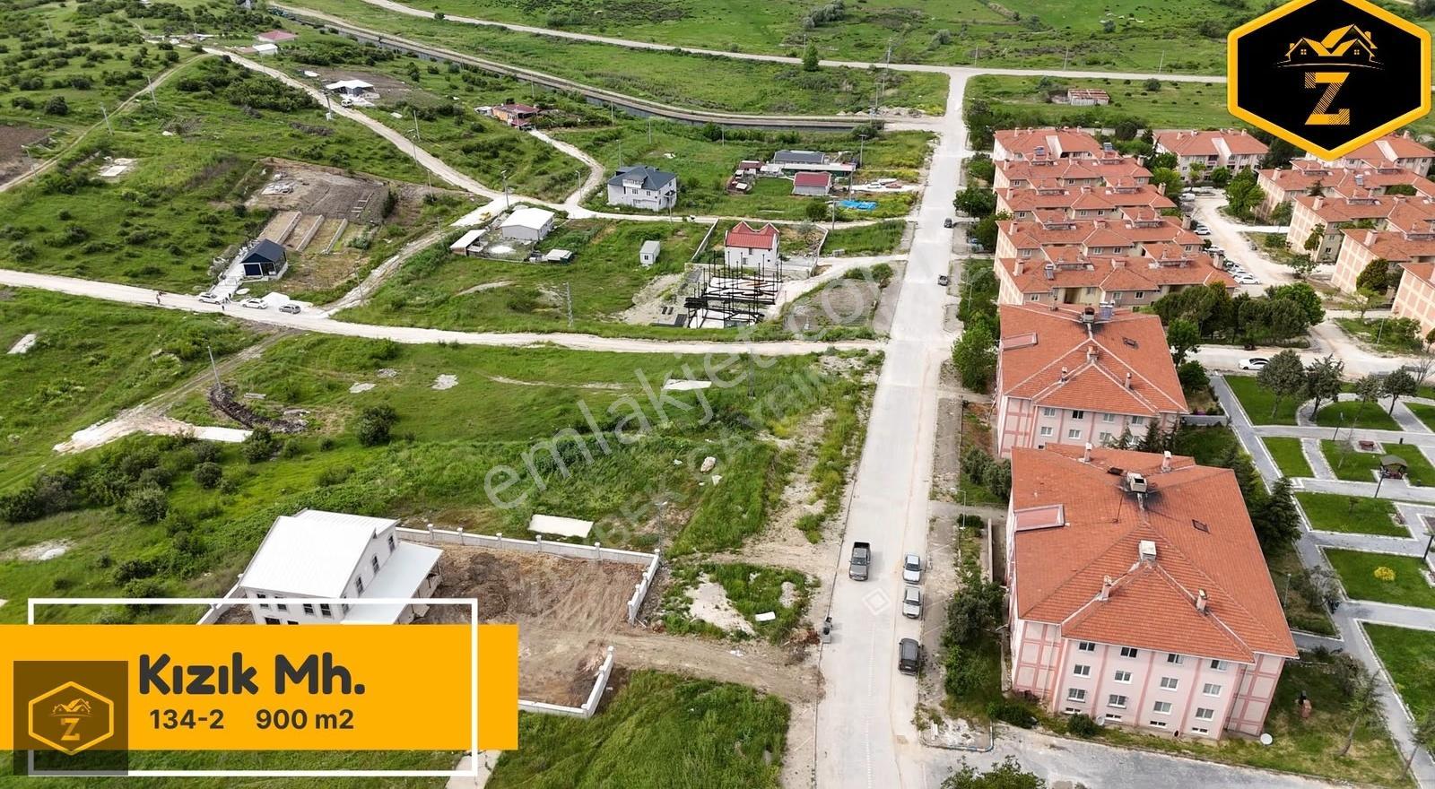 Manyas Kızık'ta 900m² Satılık Köşe Parsel Arsa - Görsel 12