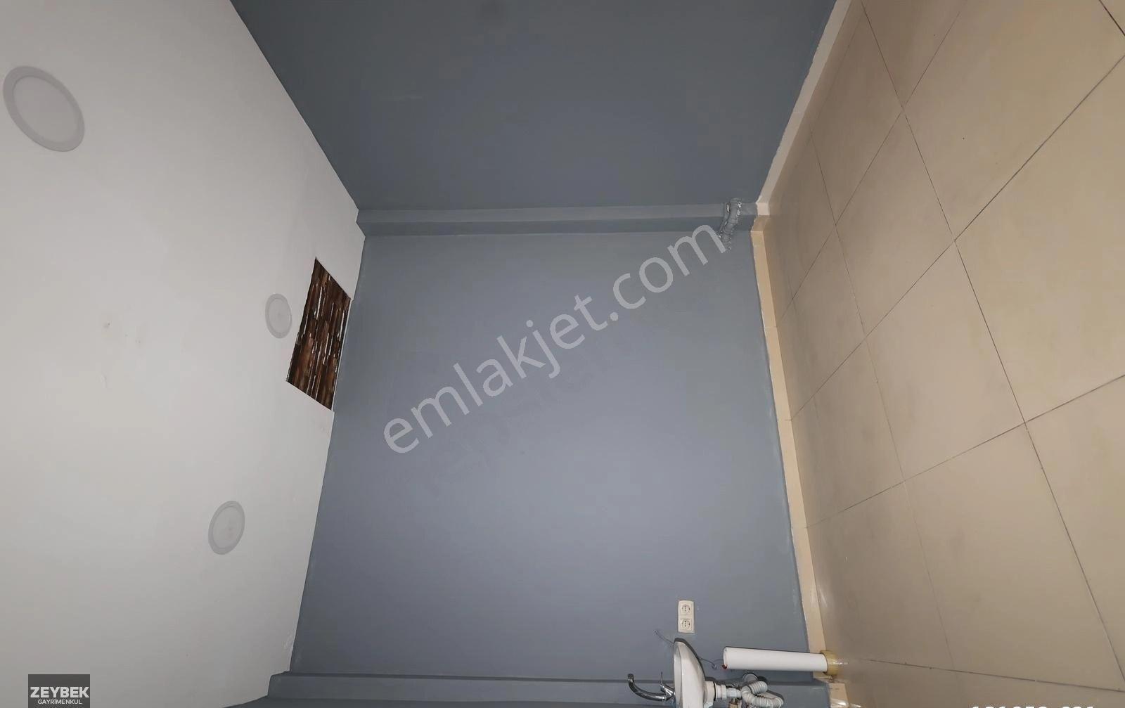 Zeybek Emlaktan Çarşı İçerisinde 10 M2 İş Yerimiz Kiralıktır - Görsel 9