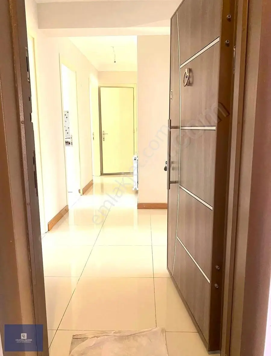 Güzelbahçe Yelki Güvenlikli Sitede Havuzlu Satılık 3+1 Daire - Görsel 4