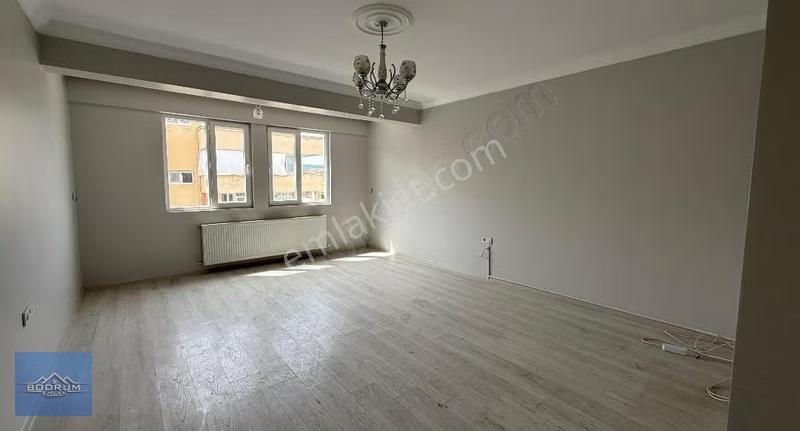 Milas Merkez Kiralık Daire 2+1 85m2 - Görsel 8