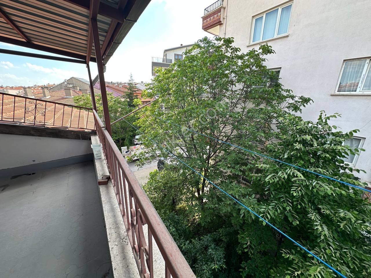 Yunus Emre Mah., Eşyasız, 160 M² 4+1 Terası Kapalı Kiralık Dubleks - Görsel 32