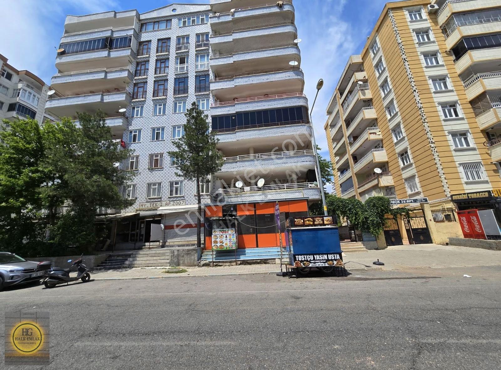 Kaplan Düğün Salonu Yanı Satılık 160 M² Dükkan