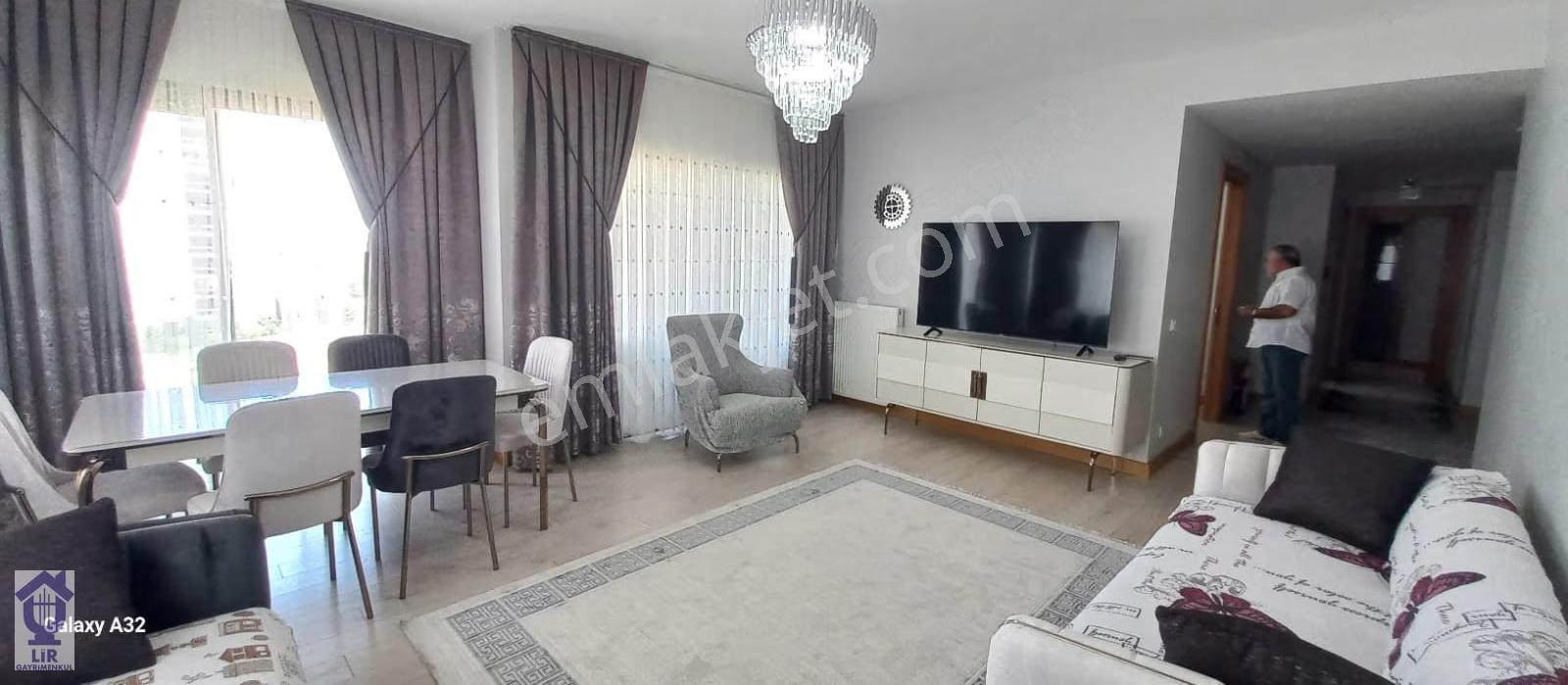 Lir Gayrimenkulden Emlaklarda Terrace Evlerde Satılık 3+1 Daire - Görsel 8
