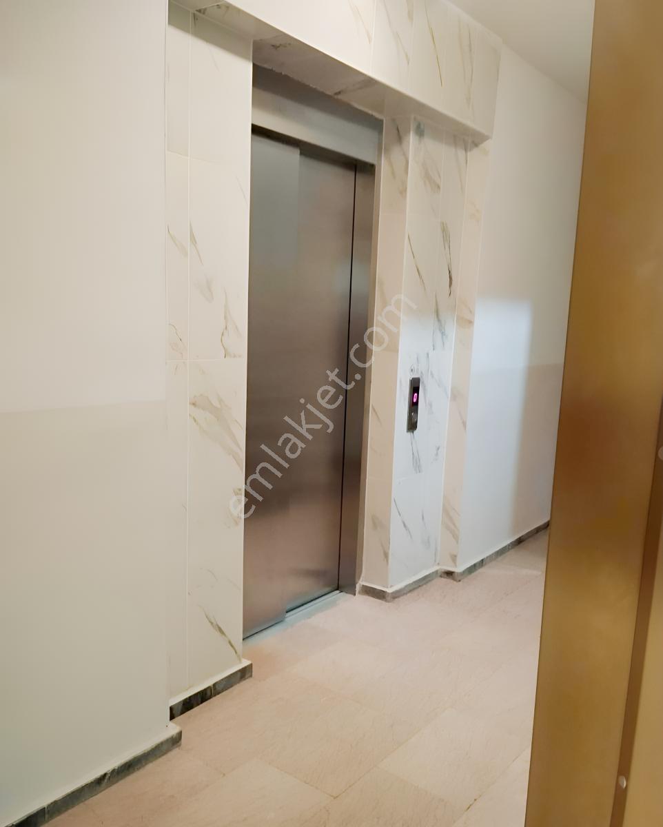 Hanönü Merkez Mah. 2+1 95 M2 3.kat Kombi Asansör Balkon İskanlı - Görsel 8