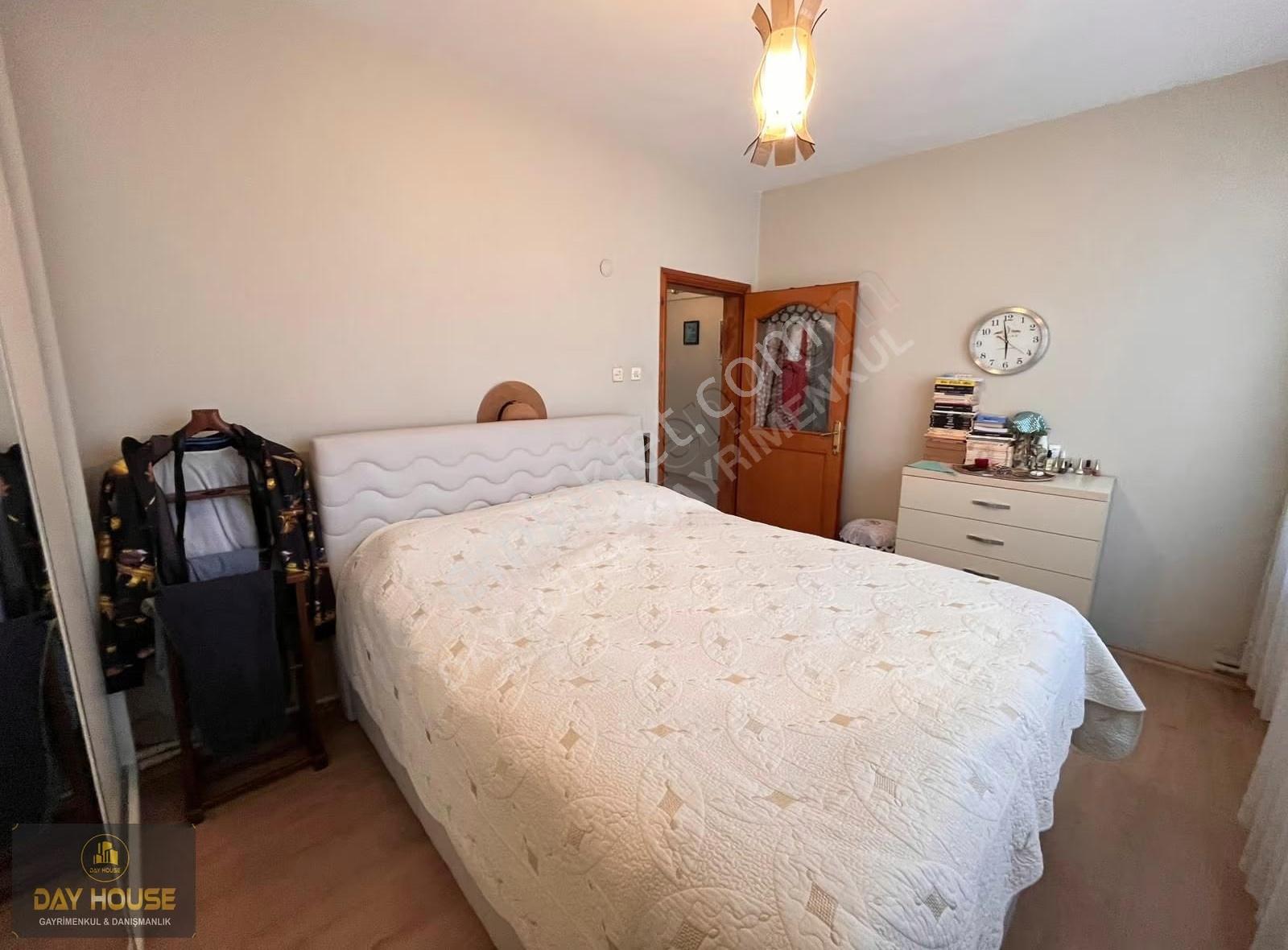 Day House'den Zübeyde Hanım Okulu'nun Karşısında 2+1 Daire - Görsel 17