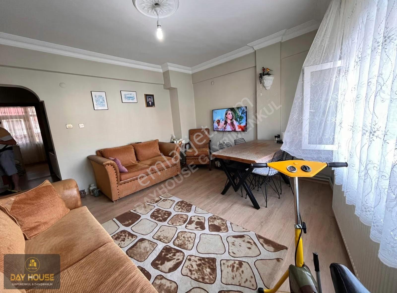 Day House'den Zübeyde Hanım Okulu'nun Karşısında 2+1 Daire - Görsel 2