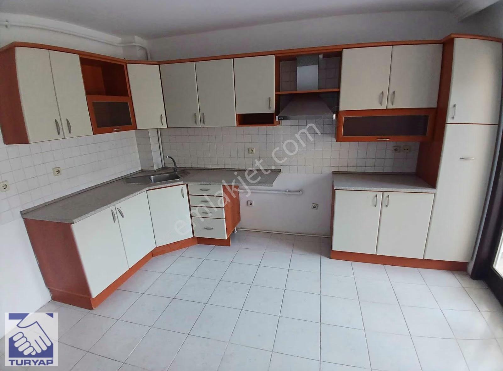 Turyap'tan Koru'da Ema Asma Bahçe'de 4+1 Dubleks Kiralık Daire - Görsel 3
