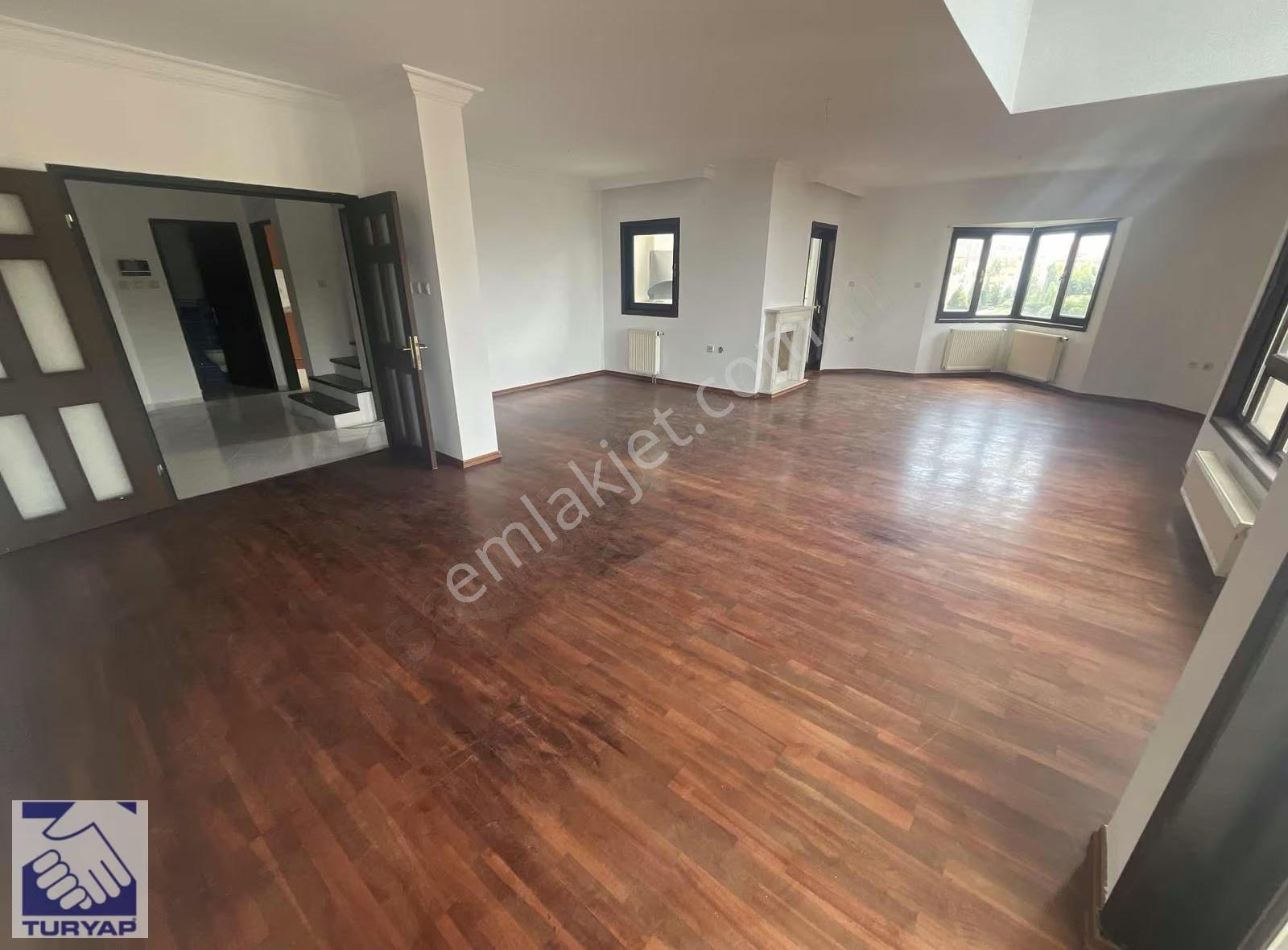 Turyap'tan Koru'da Ema Asma Bahçe'de 4+1 Dubleks Kiralık Daire - Görsel 12
