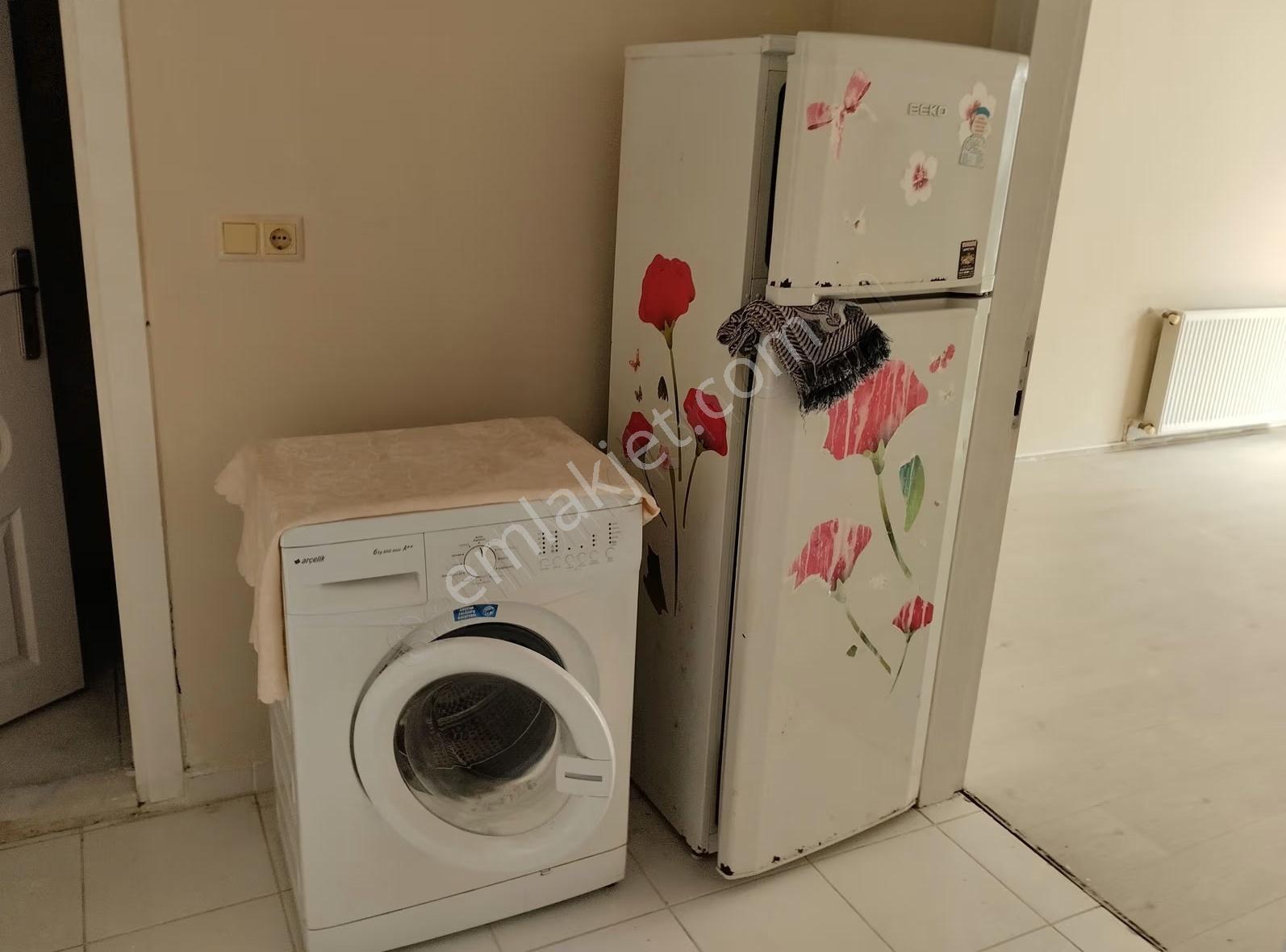 Eşref Emlak, Beyaz Eşyalı, Ayrı Mutfaklı Kiralık 2+1 Daire - Görsel 15