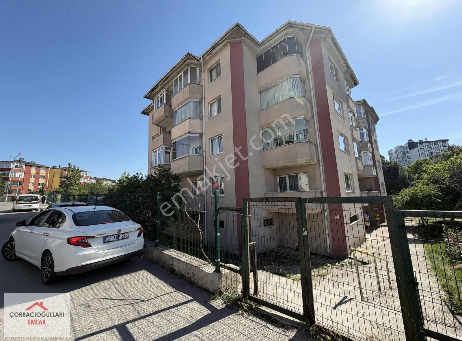Organize'de Merkezi Konumda Geniş 3+1 Site İçi Daire - Görsel 2
