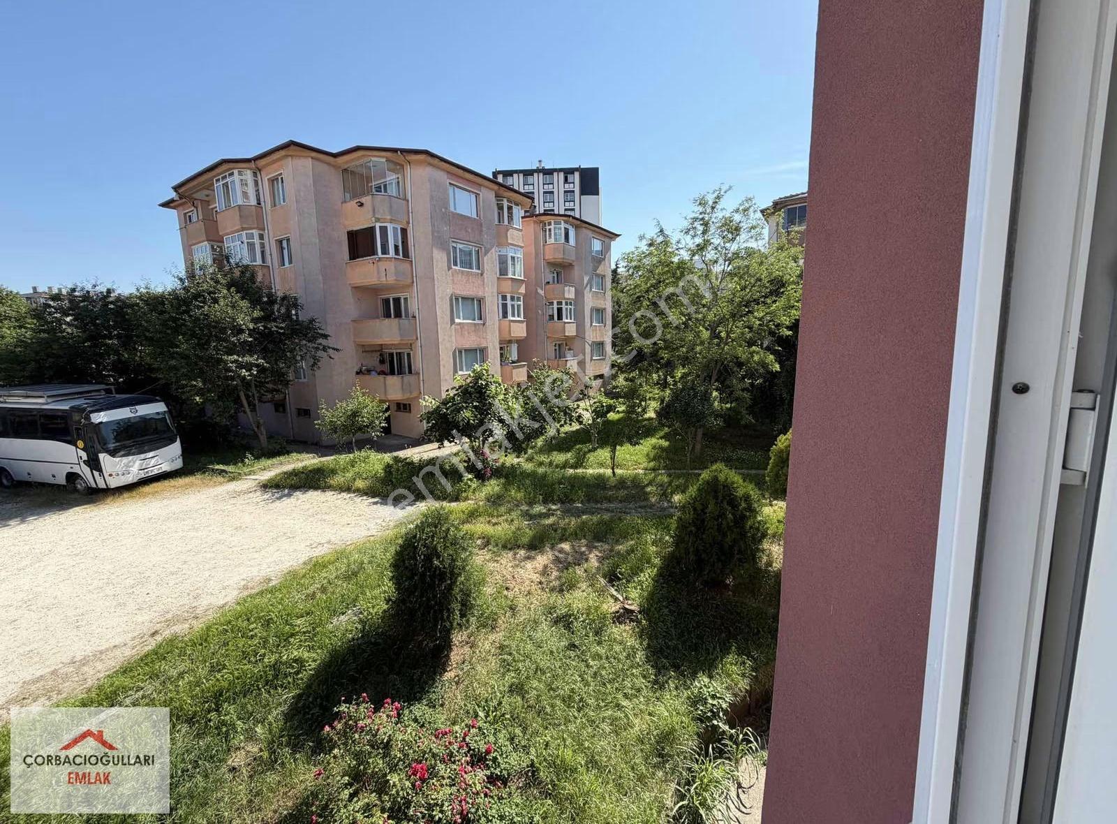 Organize'de Merkezi Konumda Geniş 3+1 Site İçi Daire - Görsel 14