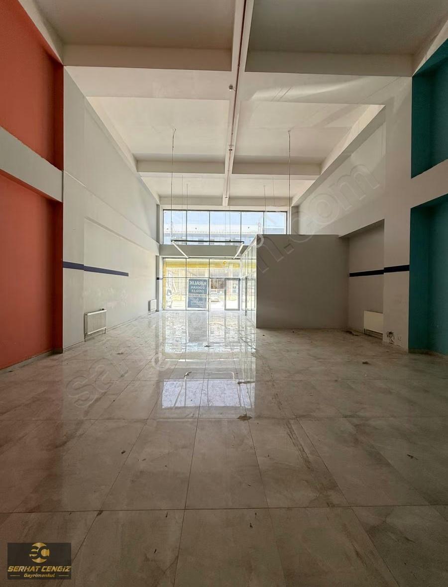 Anadolu Bulvarın'da 630m2 Mükemmel Konumda Kiralık Dükkan - Görsel 7