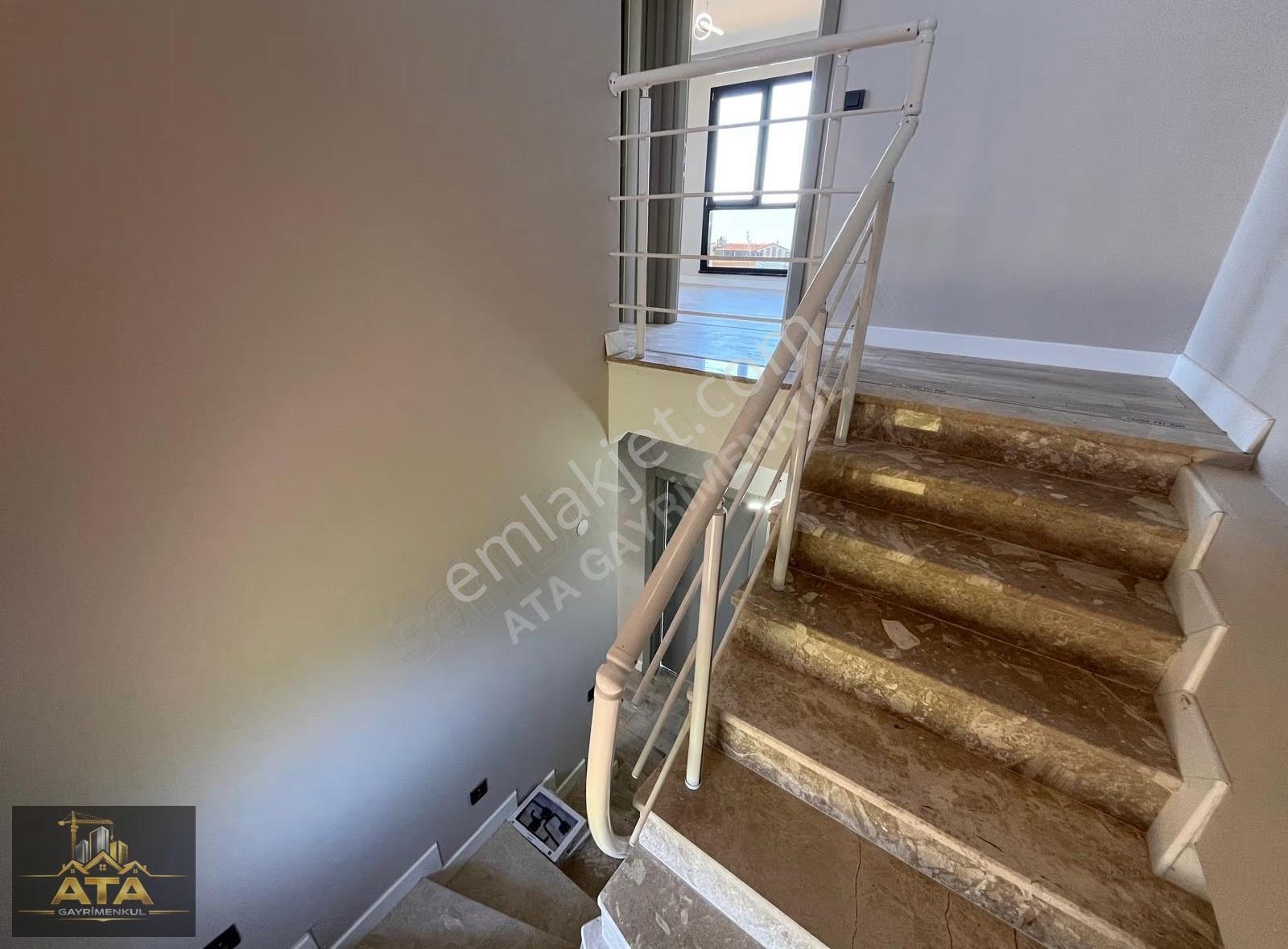 Ultra Lüks Dizaynlı Geniş Oturum Alanlı 170 M2 4+1 Villa - Görsel 6