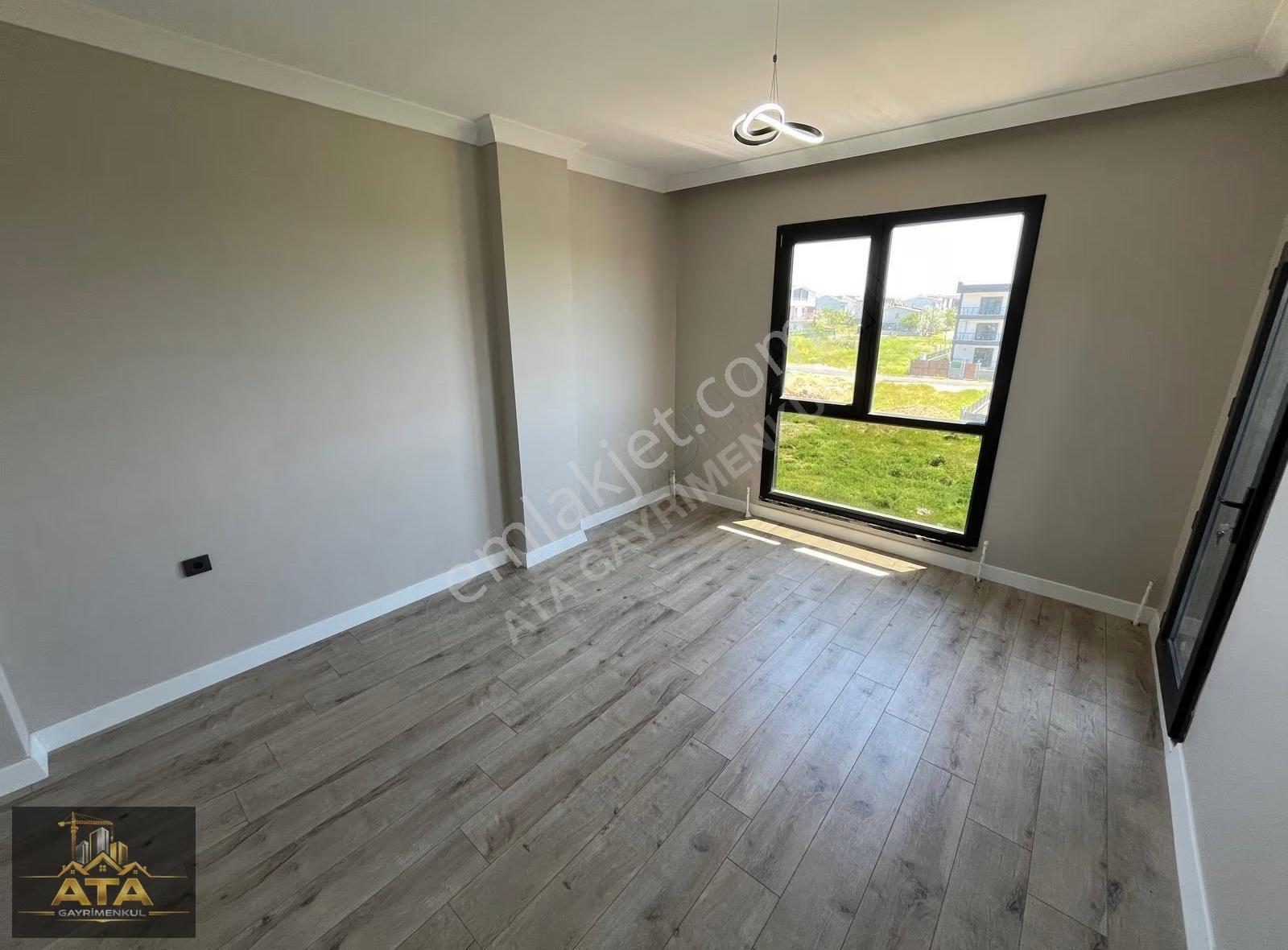 Ultra Lüks Dizaynlı Geniş Oturum Alanlı 170 M2 4+1 Villa - Görsel 32