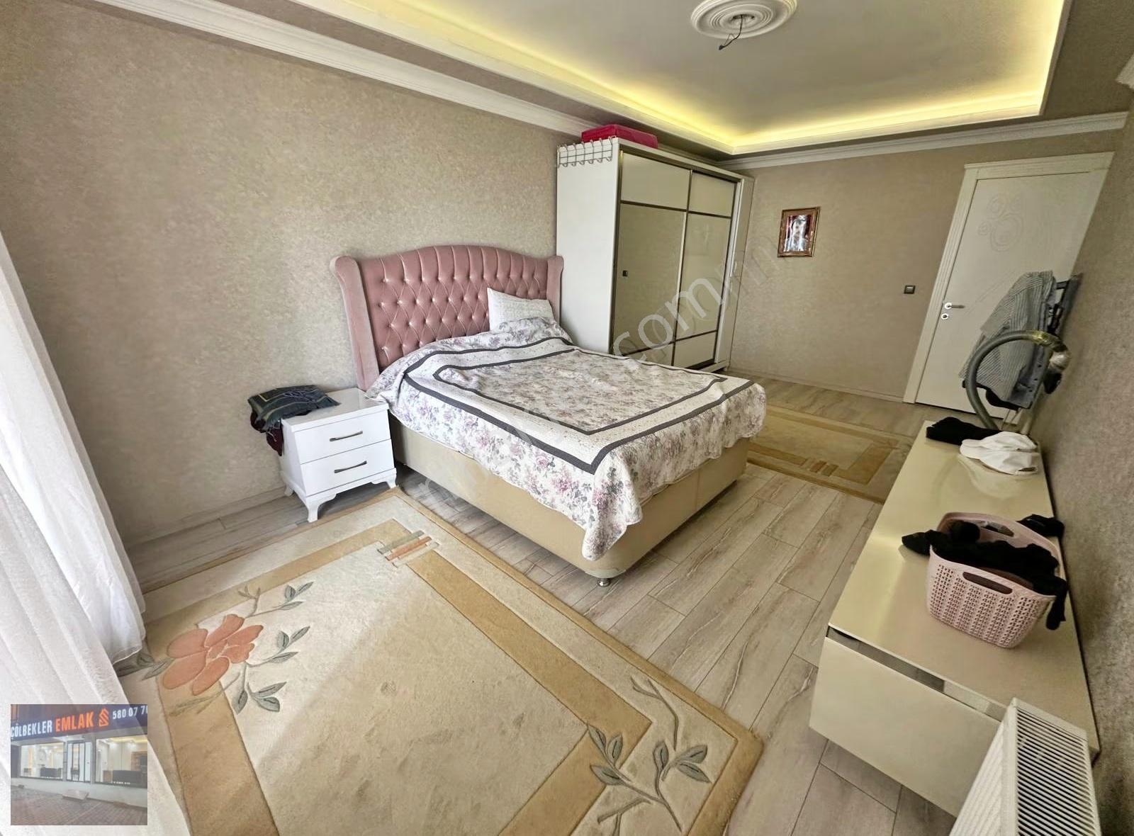 Adnan Menderes Mahde 4+1 4 Kat'ta Çift Cephe Teras Balkon Sitede - Görsel 35