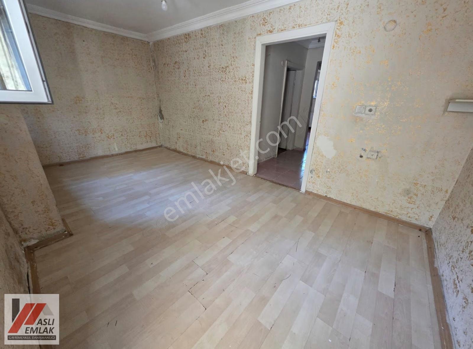 Aslı Emlak Tan Bağımsız Girişli Bahçe Katı - Görsel 24