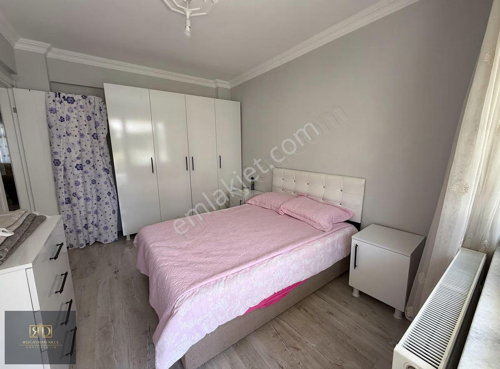 Rd'den Doğan 2 Sitesinde İçi Yapılı Masrafsız Çift Balkon Daire - Görsel 15