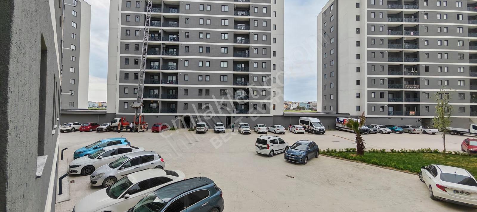 Prestij Yeni Hayat Sitesinde Kiralık 3+1 Daire Zemin Üstü 1.kat