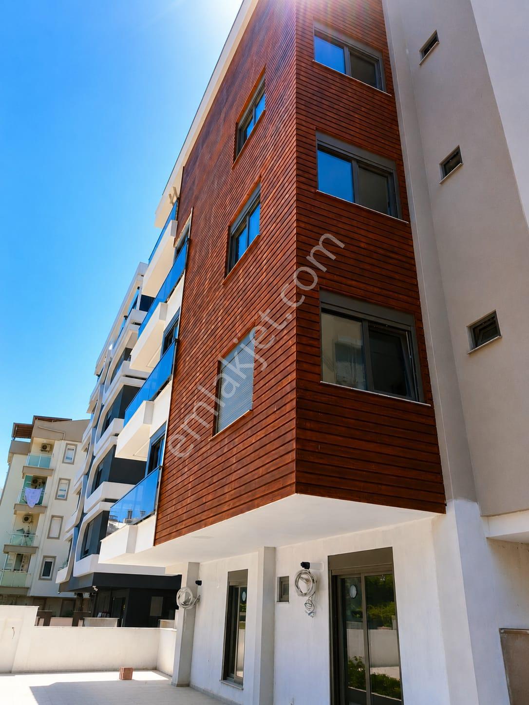 Yeşilbahçe Prestijli Konumda Yeni Bina 2+1 Satılık Daire - Görsel 16