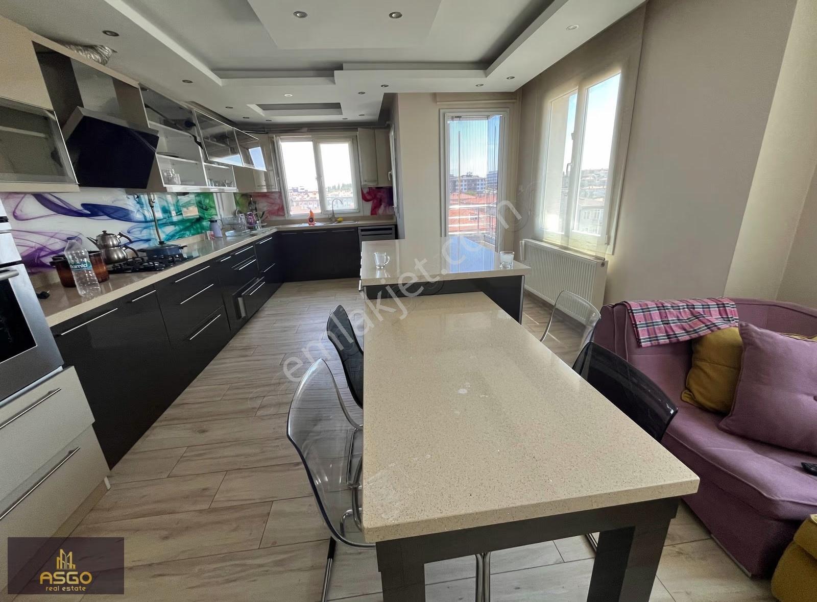 Asgo Dan Paşabayır Mahallesinde 4+1 Eşlyalı Lüks Daire - Görsel 23